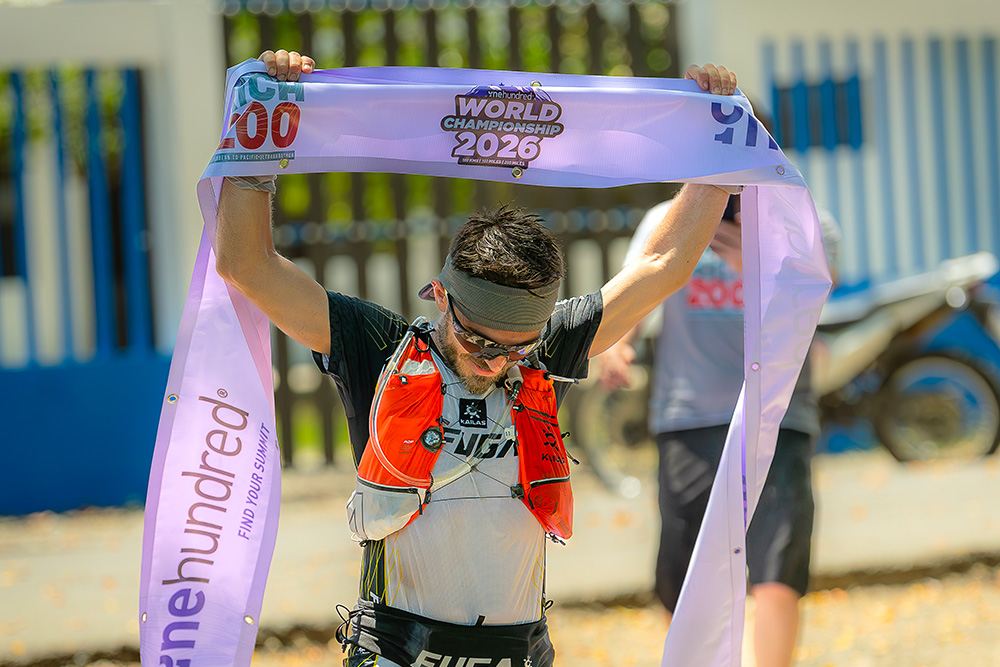 Martin Perrier wins the 2026 Costa Rica 200 Ultramarathon.